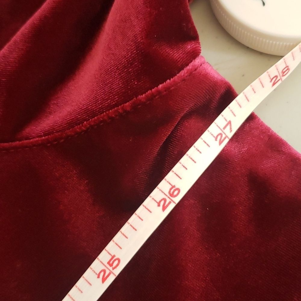 Tog Shop Top Womens M Red Velvet Tunic Cowl Neck Holiday Comfortable Modest - Picture 6 of 6